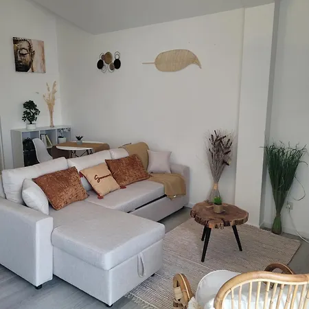Апартаменты Cocooning House B222 Zen & Peaceful Aeroport Paris Roissy Cdg - Parc Asterix- Stade De France *